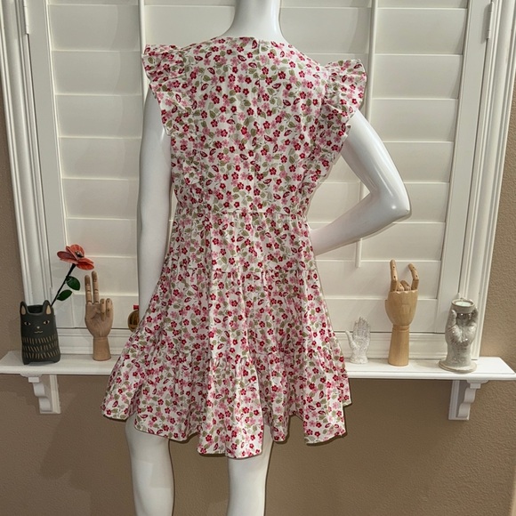 AQUA Floral V-Neck Tiered Mini Dress - Picture 7 of 11